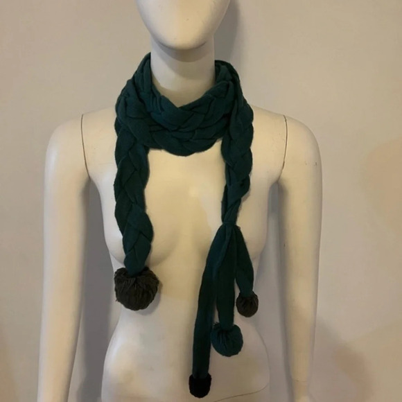 Dondup Italy Womens 100% Wool Skinny Knit Scarf With Pom Pom One Size - Picture 1 of 4